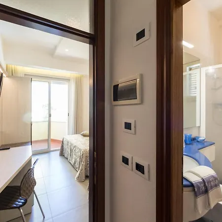 Cavour Hotel 3*