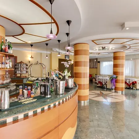 Cavour Hotel