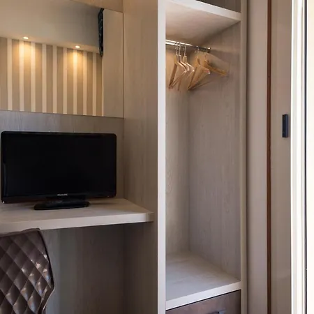 Hotel Cavour Cesenatico