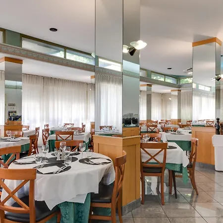 Cavour Hotel 3*
